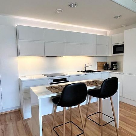 Spacious And Stylish Penthouse In Downtown Rovaniemi Exterior foto