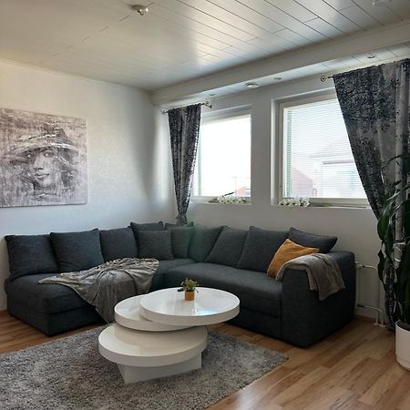 Spacious And Stylish Penthouse In Downtown Rovaniemi Exterior foto